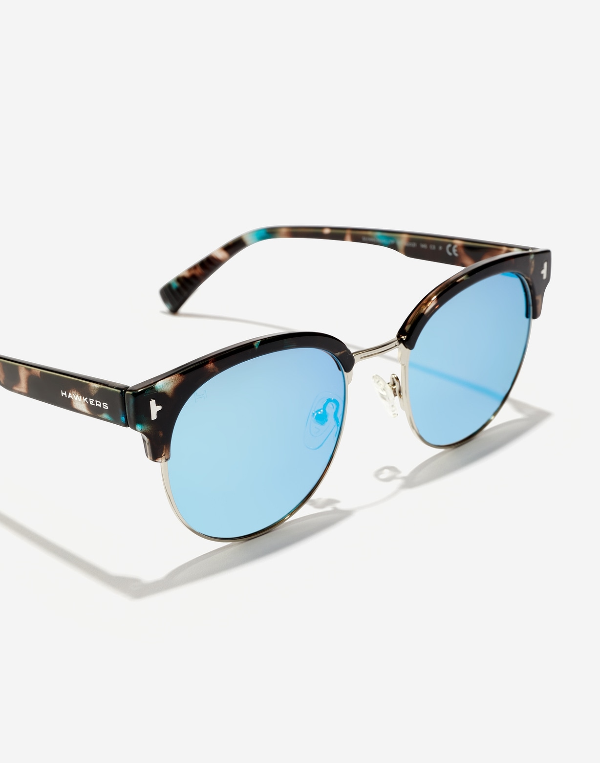 NEW CLASSIC ROUNDED - POLARIZED BLUE 2 NEW CLASSIC ROUNDED - POLARIZED BLUE