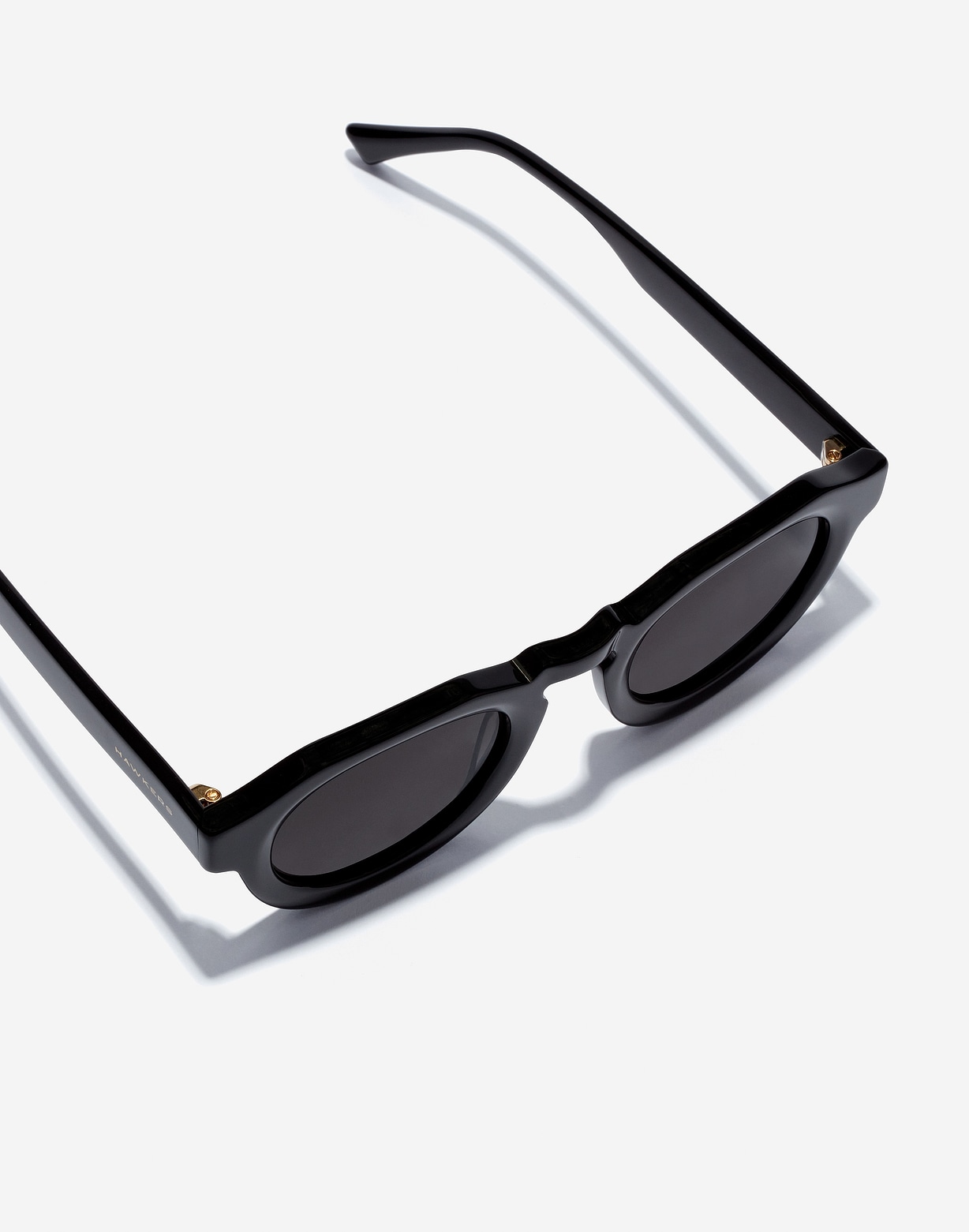 WARWICK UPTOWN - BLACK 2 WARWICK UPTOWN - BLACK