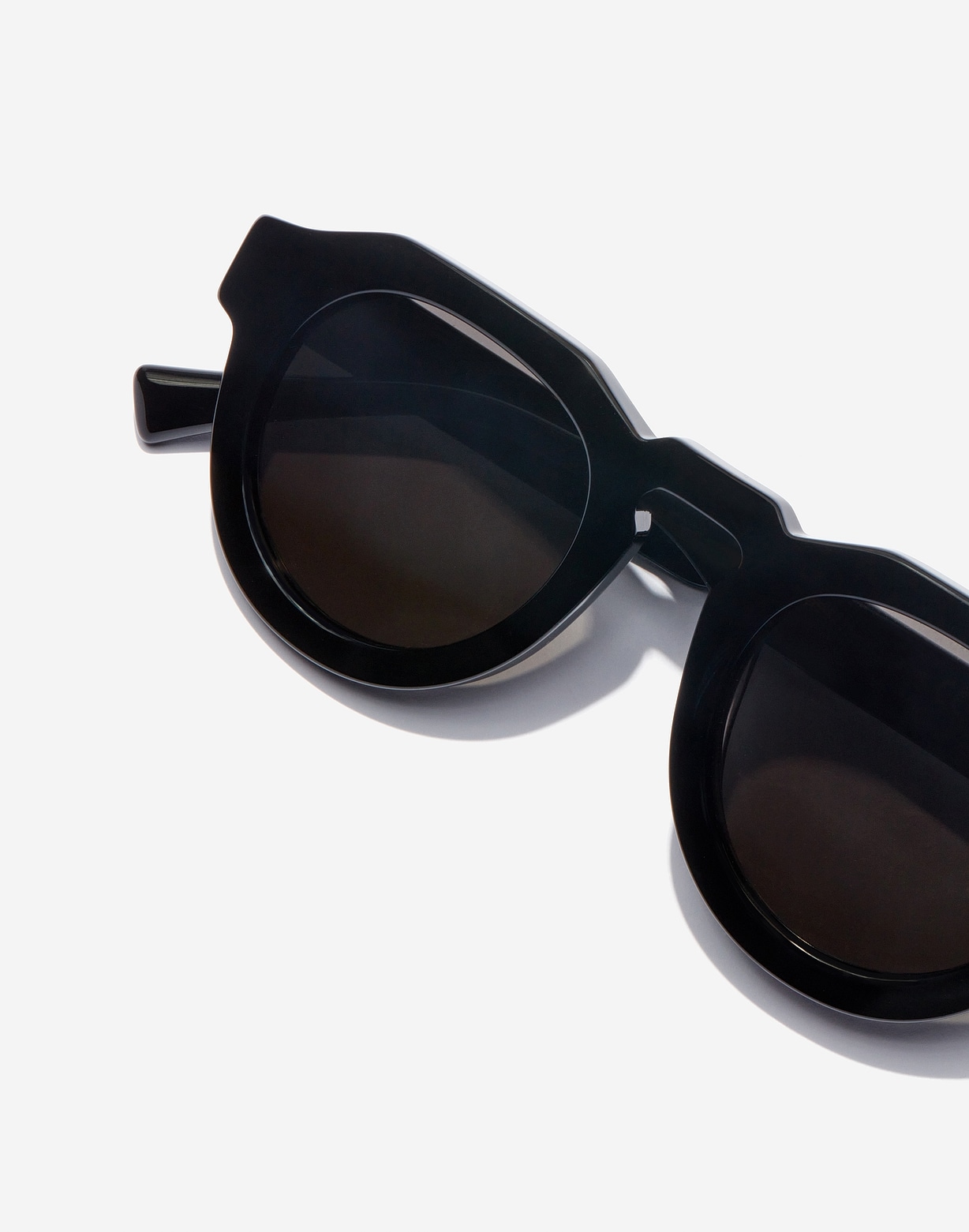WARWICK UPTOWN - BLACK 3 WARWICK UPTOWN - BLACK